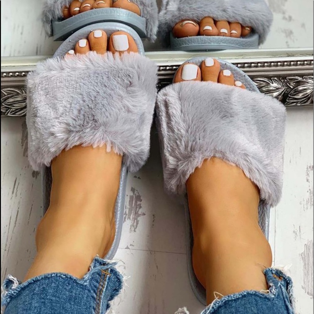 New Faux Fur Slides